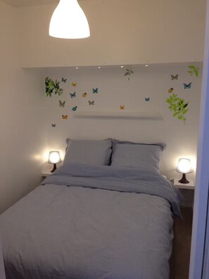 1 bedroom, iron/ironing board, free WiFi, bed sheets