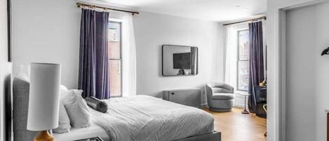 Bureau, Wi-Fi, draps fournis