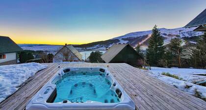 Chalet l'Anorak Super Besse, private spa, 10 pers, 4 bedrooms, Sancy view