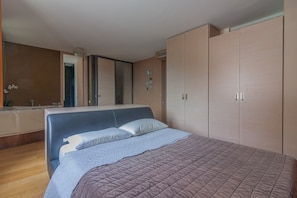 House | 2 bedrooms - Fontana Penthouse in Fiumelatte (Varenna)