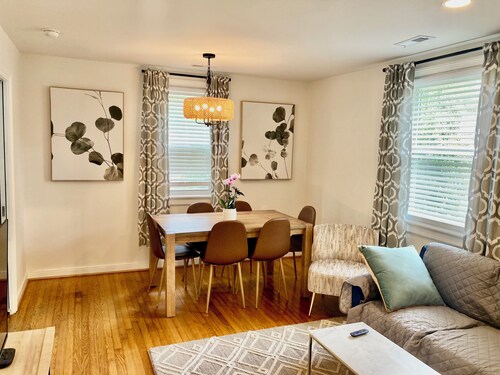 Charming 3-bedroom house with WiFi and AC in Richmond