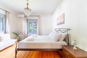 3 dormitorios, tabla de planchar con plancha, wifi y ropa de cama