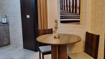 Apartment, 2 Bedrooms, Accessible, Smoking | Living room | Flat-screen TV