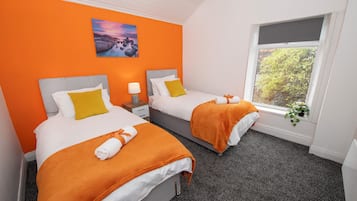 Family Apartment | Iron/ironing board, free WiFi