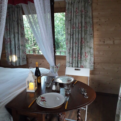 Charming Country Retreat on Old Sherbourne Road