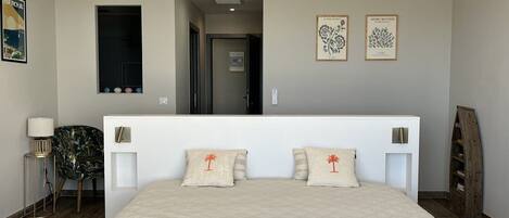 4 Schlafzimmer, Zimmersafe, Bügeleisen/Bügelbrett, kostenloses WLAN