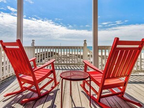Terrace/patio - Gulf-Front Luxury at Shiloh – Your Beach Getaway! (Gulf Shores)