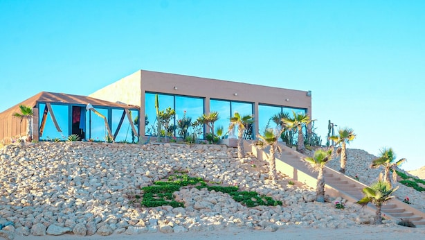 Airport shuttle - Nomade Auberge (Dakhla)