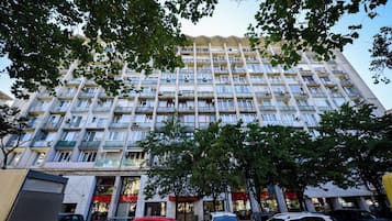 Apartamento, 1 quarto, para fumantes, sacada | Fachada