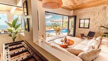 Vila Mewah, balkon, pemandangan samudra (Ron Ron) | Area keluarga