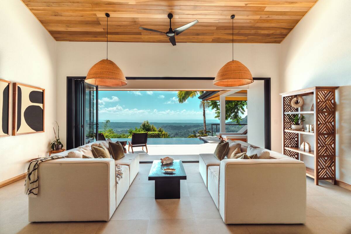 Luxe villa, balkon, uitzicht op oceaan | Woonruimte