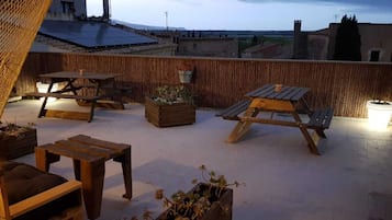 Apartment, 3 Bedrooms, City View | Terrace/patio