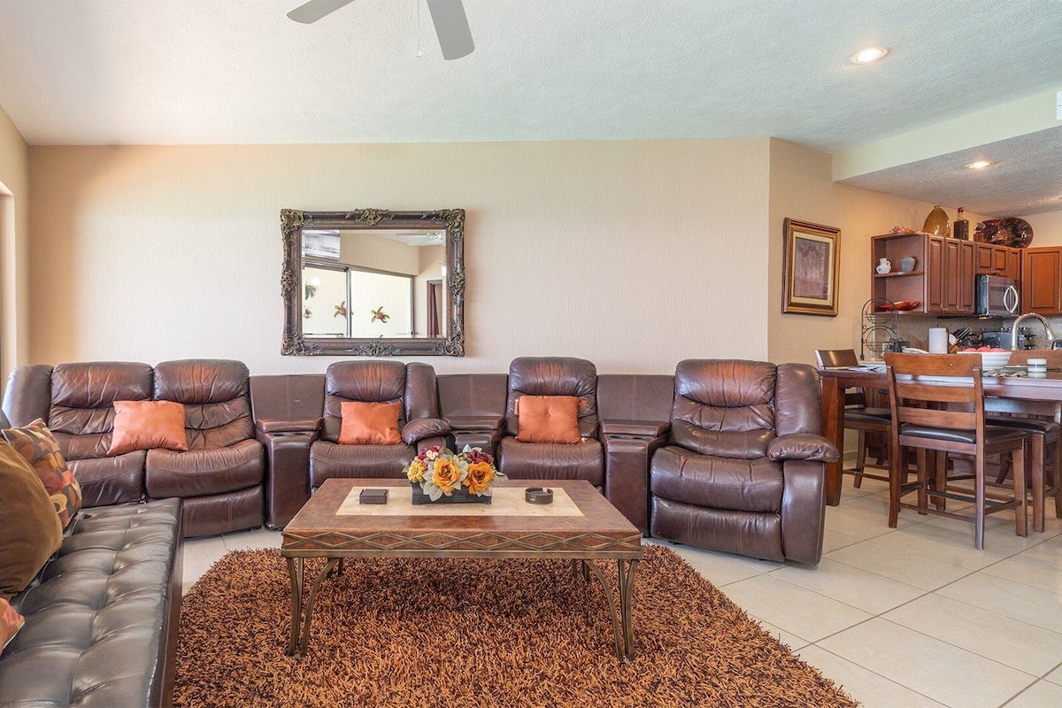 Apartamento, varias camas, balcón, vistas al mar (Sonoran Sun SE 803)