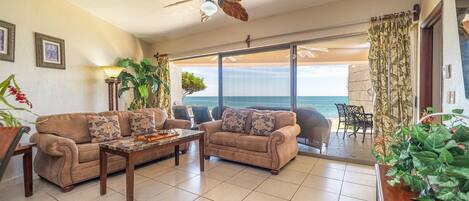 Condo, Multiple Beds, Balcony, Ocean View (Sonoran Sun SW 102) | Living area | MP3 dock