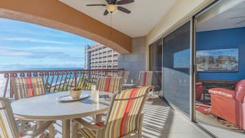 Appartement, meerdere bedden, balkon, uitzicht op oceaan (Sonoran Sun SE 508) | Buiten dineren