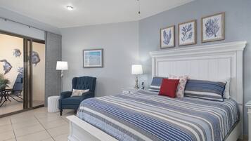 Condo, Multiple Beds, Balcony, Ocean View (Sonoran Sun SW 906) | 2 bedrooms, individually decorated, individually furnished, bed sheets