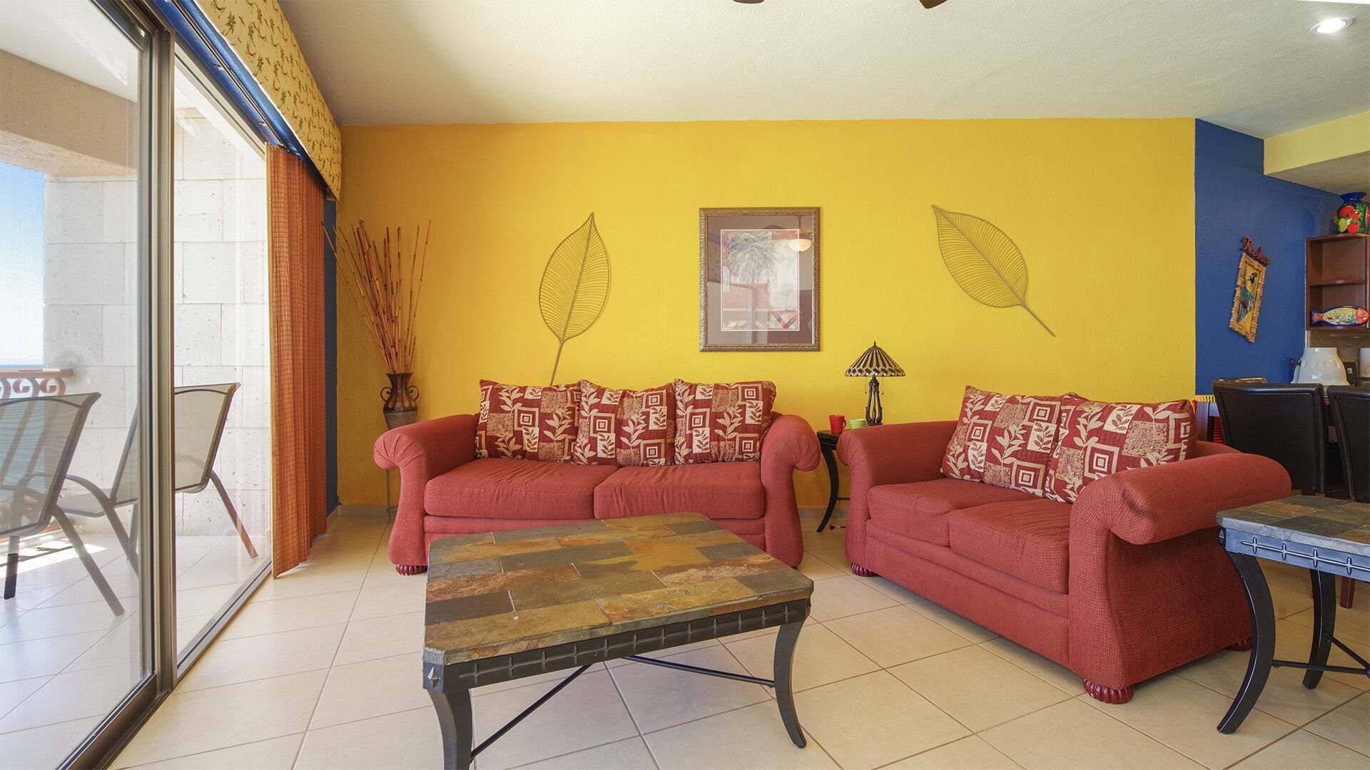 Condo, nhiều giường, ban công, quang cảnh biển (Sonoran Sun SE 702) | Khu phòng khách | MP3 dock 