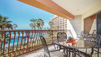 Condo, Multiple Beds, Balcony, Ocean View (Sonoran Sun SE 207) | Outdoor dining
