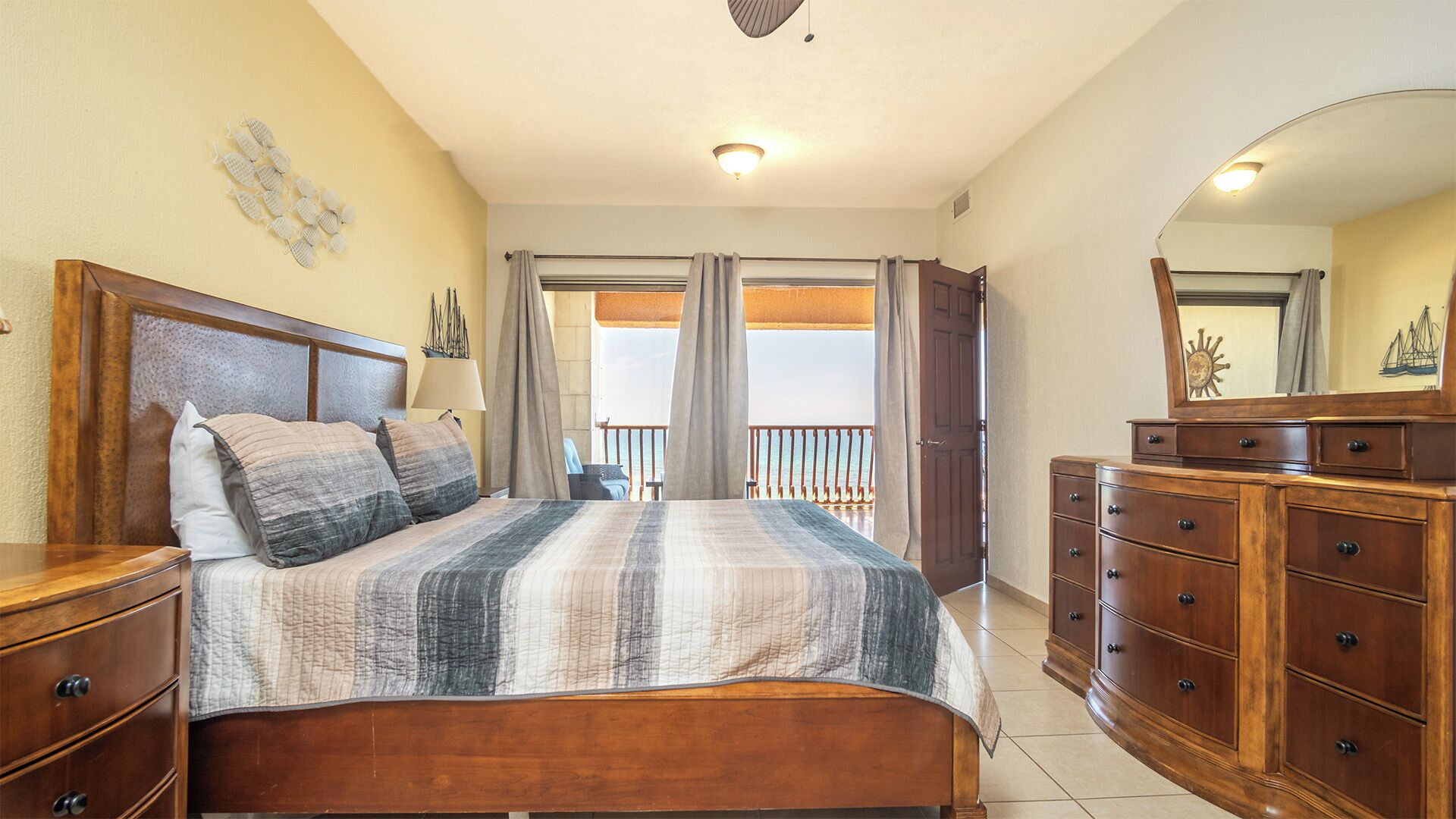 Bloc d'apartaments, diversos llits, balcó, vistes a l'oceà (Sonoran Sun SW 301) | 3 dormitoris, decoració individual, mobiliari individual i roba de llit 