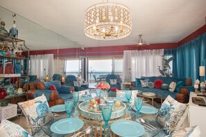 Apartment, Mehrere Betten, Balkon, Meerblick (Sonoran Sun SW 801) | Speisen