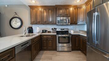 Condo, várias camas, sacada, vista para o oceano (Sonoran Sun SW 309) | Cozinha privada