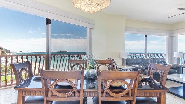Appartement, Meerdere bedden, balkon, uitzicht op zee (Sonoran Sun SE 701) | Buiten dineren