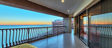 Condo, nhiều giường, ban công, quang cảnh biển (Sonoran Sun SE 908) | Hiên