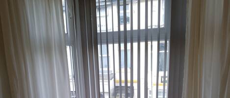 Tabla de planchar con plancha y wifi gratis