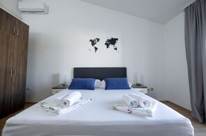 4 habitaciones, tabla de planchar con plancha y wifi 