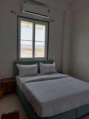 Basic Single Room | Free WiFi - Hotel Harihar Haveli (Ajmer)