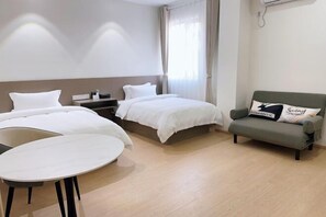 Room - Shanghai Red Carp Business Hotel (Zhujiajiao Scenic Area Ancient Town) (Shanghai)