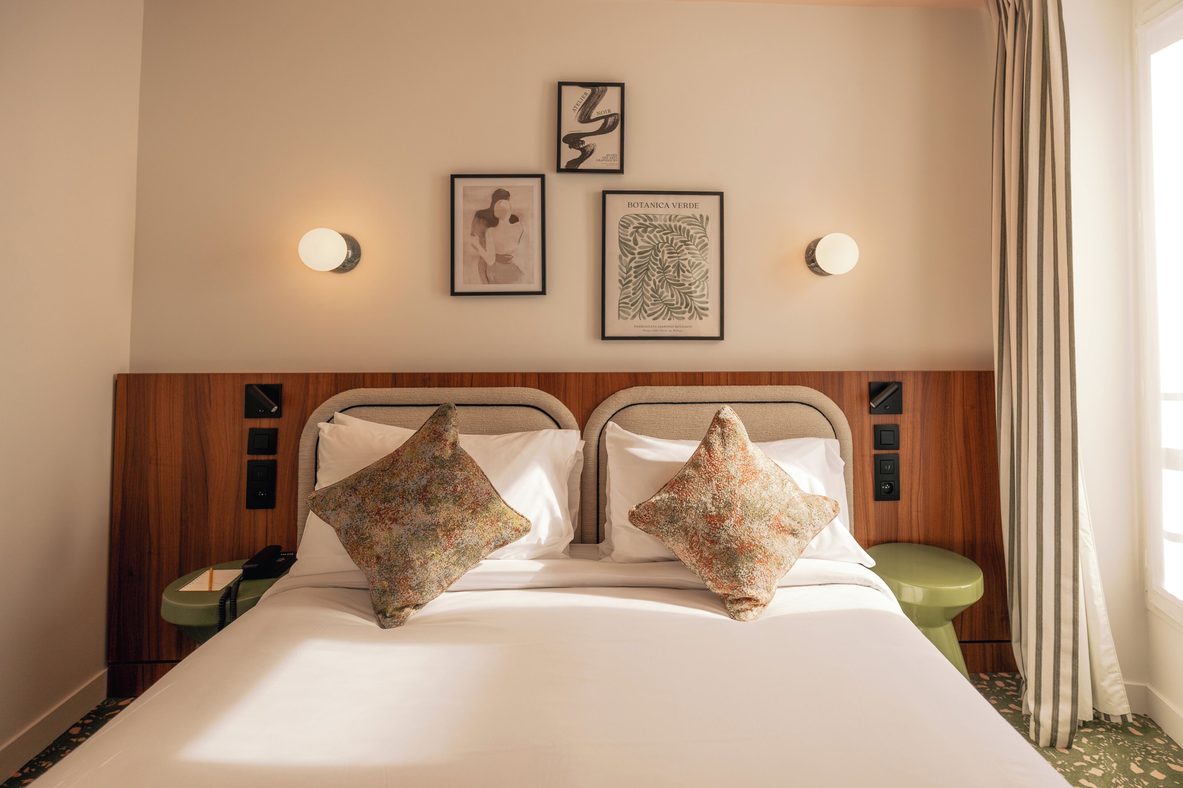 Classic Double Room, City View | In-room safe, desk, blackout drapes, soundproofing