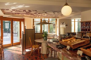 Daily buffet breakfast (EUR 20 per person) - SALVIA Paris (Paris)