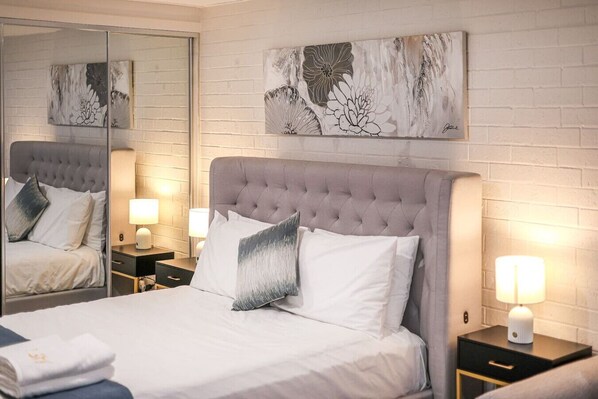 1 bedroom, iron/ironing board, travel cot, WiFi