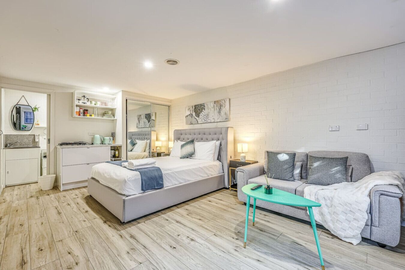 1 makuuhuone, silitysrauta/-lauta, vauvan matkasänky, Wi-Fi