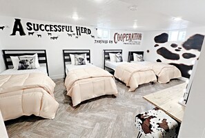 5 habitaciones, tabla de planchar con plancha, wifi y ropa de cama 
