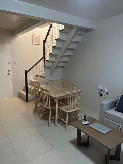 Charming 3-bedroom house with WiFi and AC in pleasant Bacolor Pampanga