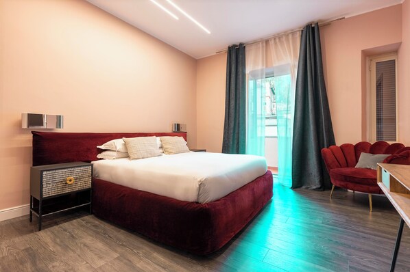 Superior Double Room, City View