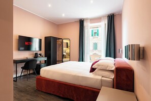 Deluxe Double Room, City View | Premium bedding, down duvets, memory-foam beds, minibar - My Rooms in Vatican City (Rome)