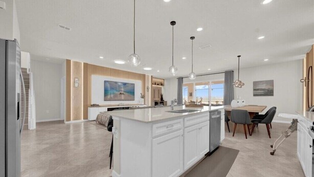 Interior - 10 BD/ 8 BA/ Windsor Cay (15981 CC) (Clermont)