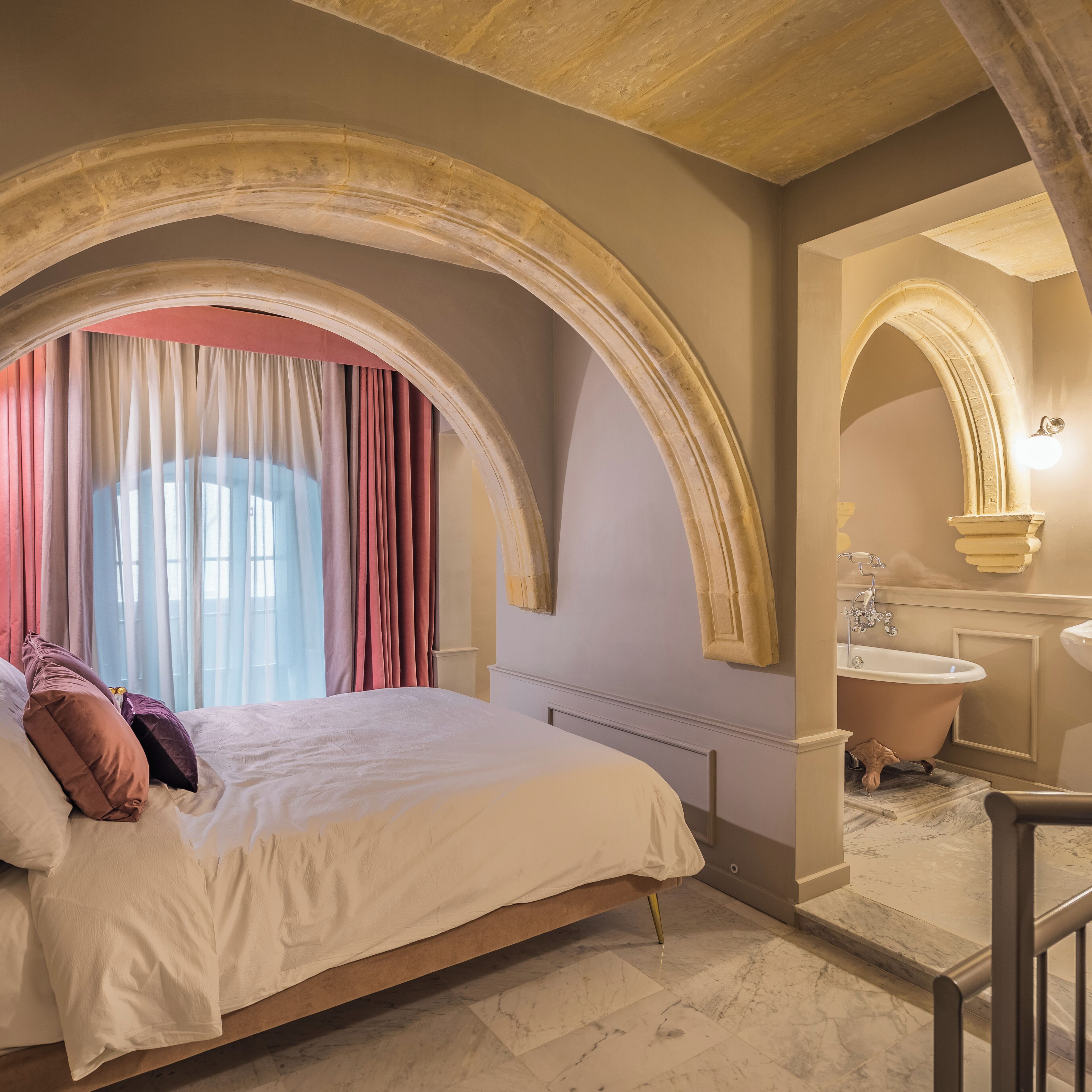 奢華複式房屋, 城市景觀 | 埃及棉床單、高級寢具、記憶床墊、遮光布/窗簾