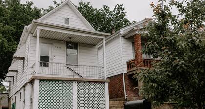 Cielo Casa on “The Hill” Walkable and mins away from, BJC, SLU, Downtown + more