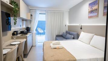 Exclusive Apartment | 1 bedroom, laptop workspace, free WiFi, bed sheets