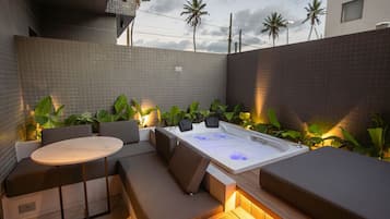 Apartment | Terrace/patio