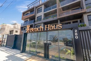 Exterior detail - Beach Haus by Carpediem (João Pessoa)