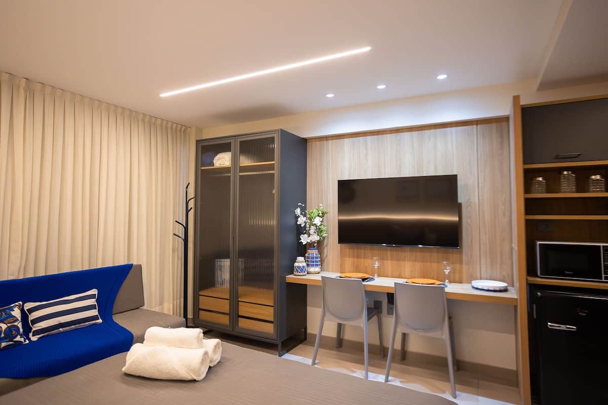Apartamento Deluxe | 1 dormitorio, espacio para trabajar con un portátil, wifi gratis
