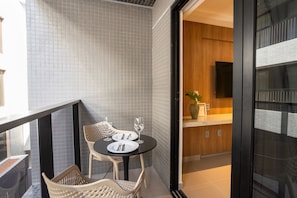 Comfort Apartment | Dining - Beach Haus by Carpediem (João Pessoa)