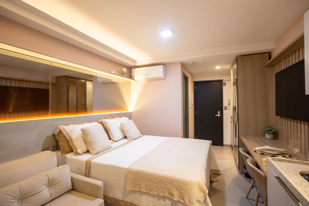 Apartment | Ruang kerja komputer riba, Wi-fi percuma, cadar katil