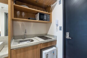 Apartment | Private kitchen | Fridge, microwave, blender, cookware/dishes/utensils