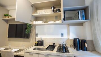 Apartment | Private kitchen | Fridge, microwave, blender, cookware/dishes/utensils